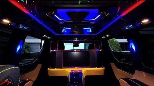 Ambient lighting effect in the car