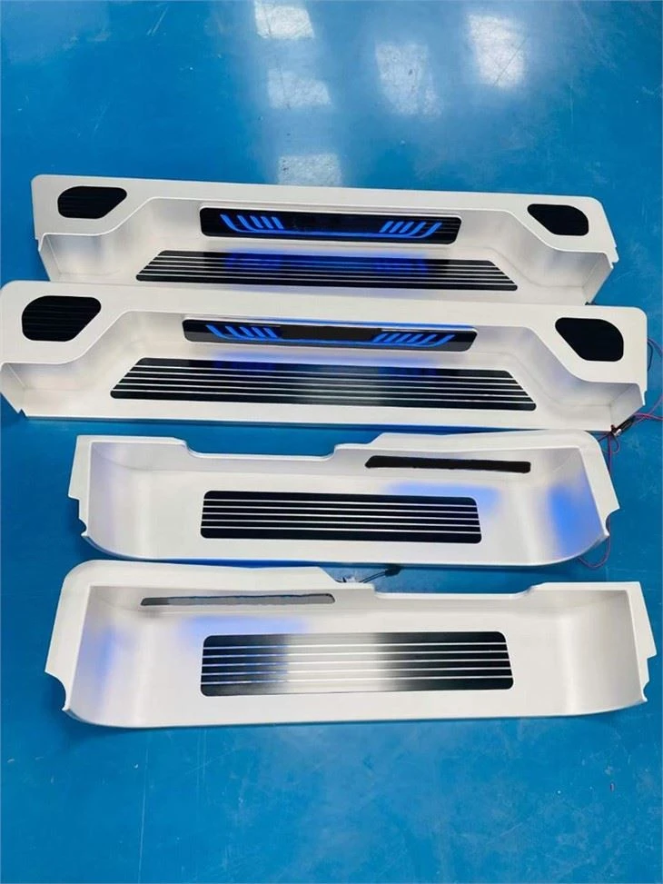 Car Interior Welcoming Pedal With Customization Logo