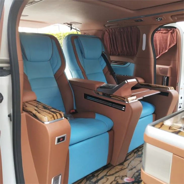 Luksuzni kombi stražnje sjedalo i luksuzni stol sa naslonom za ruke