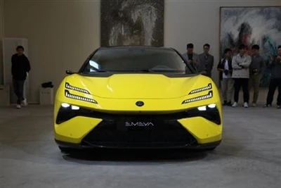 Statičko iskustvo miliona čistih električnih superautomobila Lotus Emeya