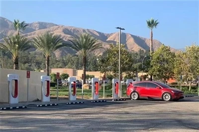 Tesla je smislio nove trikove za naplatu doplata tokom radnog vremena.