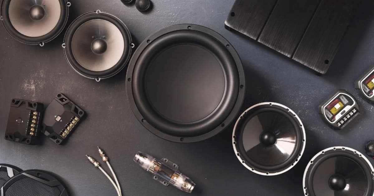 Directivity of car speakers Directivity of car speakers