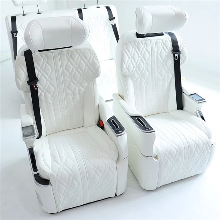 Interijer MPV automobila Sprinter sjedišta Captain Chair